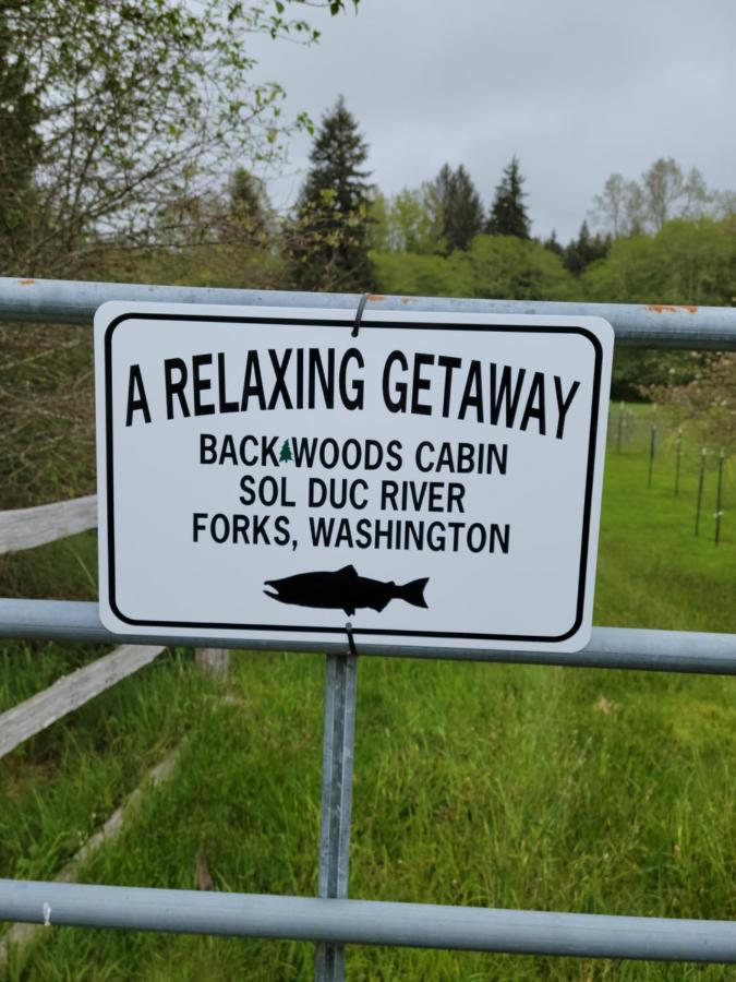 A Relaxing Getaway-A Backwoods Cabin Solduc River Beaver Zewnętrze zdjęcie