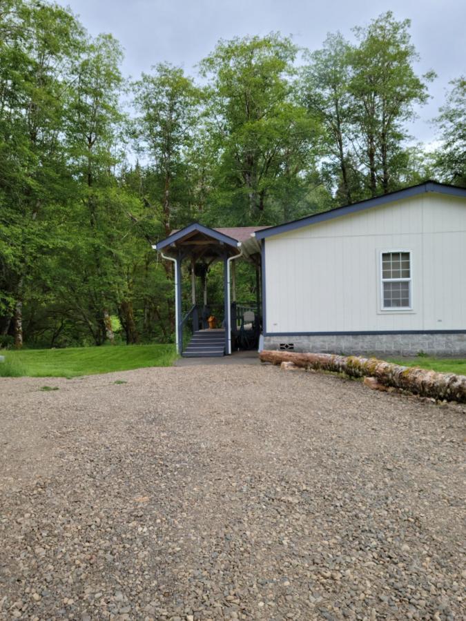 A Relaxing Getaway-A Backwoods Cabin Solduc River Beaver Zewnętrze zdjęcie